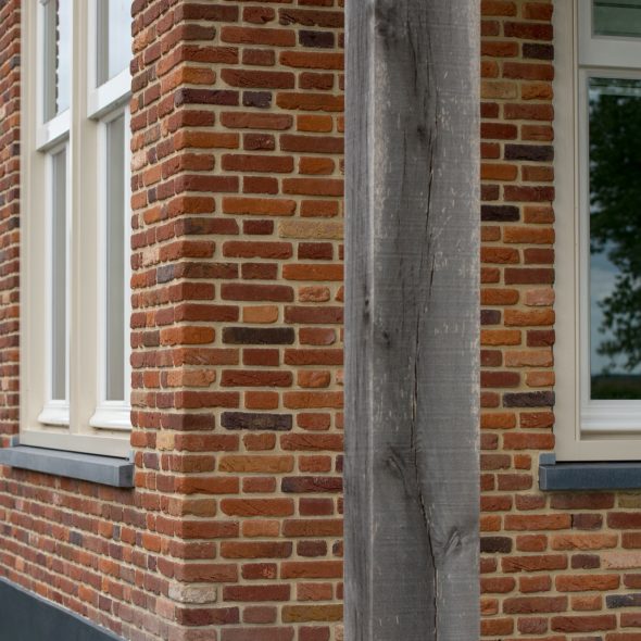 woonhuis babyloniénbroek antiek oranje rood steen